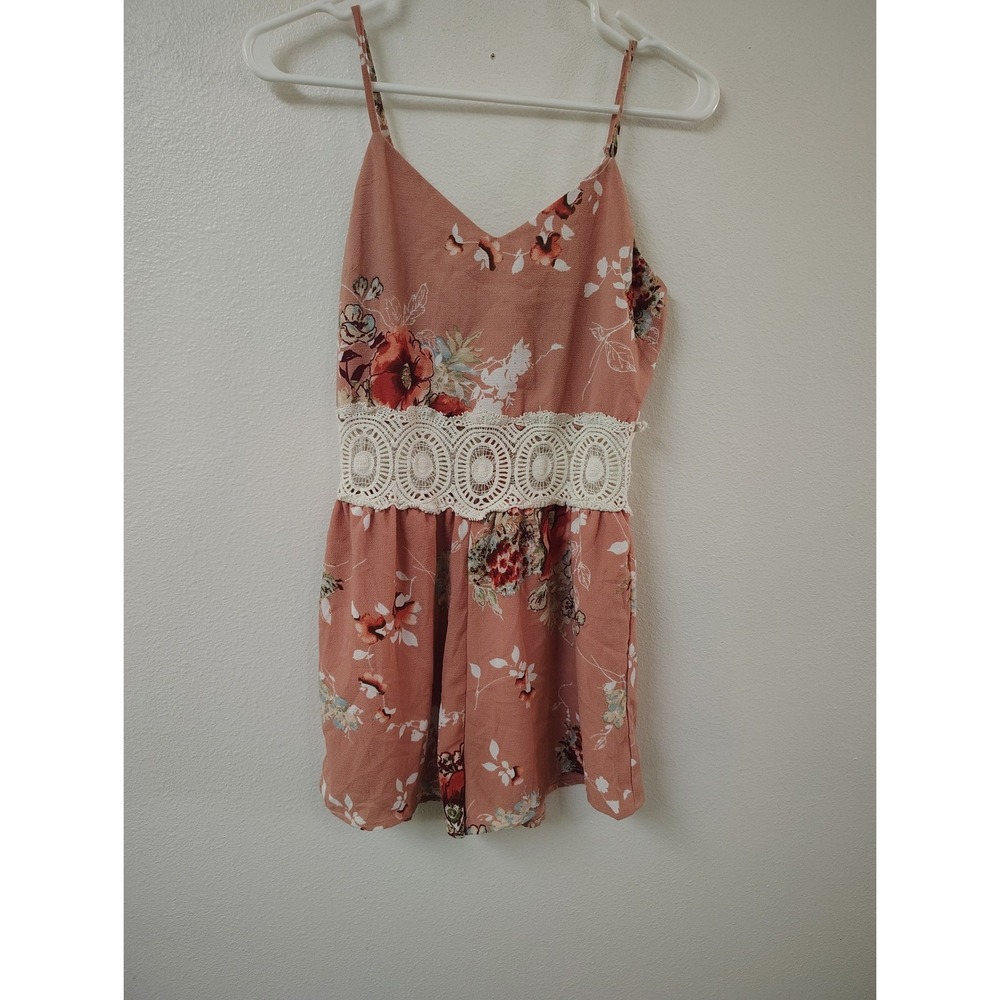 rue21 Floral Crochet Waist Romper Pink Boho V-Neck Sleeveless Small
